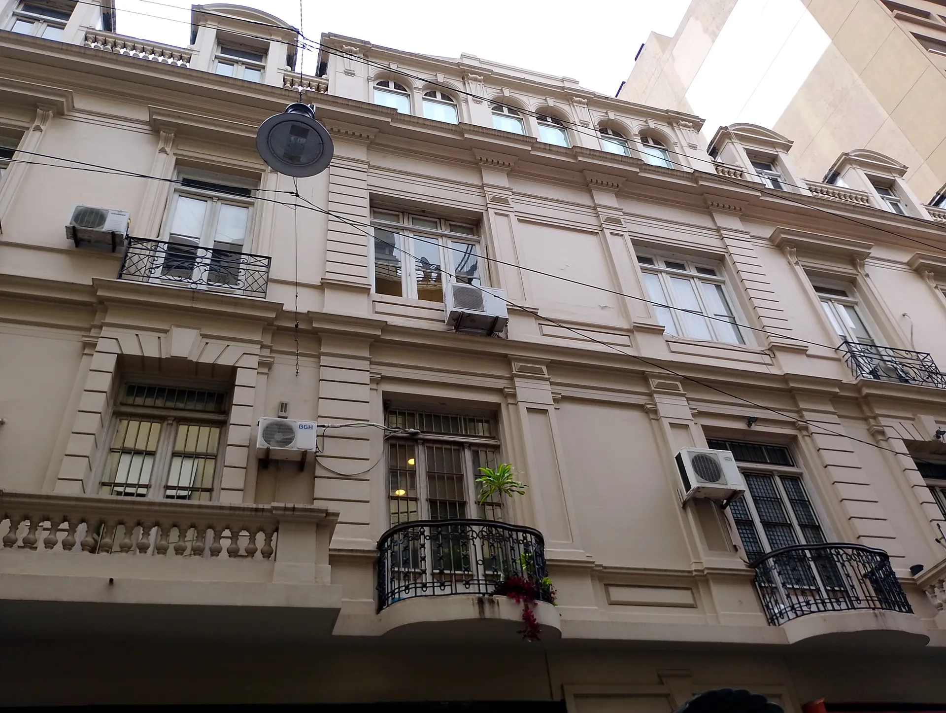 PIEDRAS 400 · Montserrat — foto 6