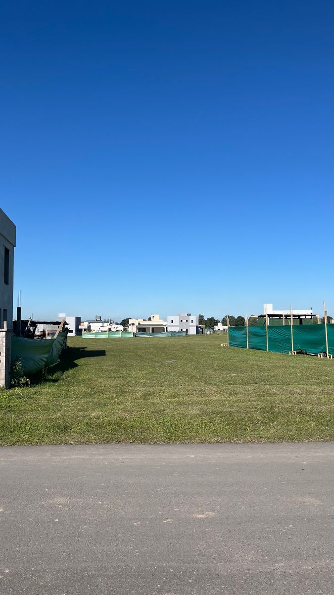 EN VENTA LOTE CENTRAL EN BARRIO PRIVADO LAS CAÑAS · Yerba Buena — foto 3