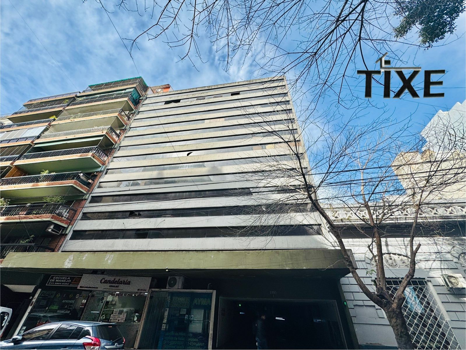 Cochera en PB fija cubierta en Palermo - Araoz al 2300, esquina Güemes