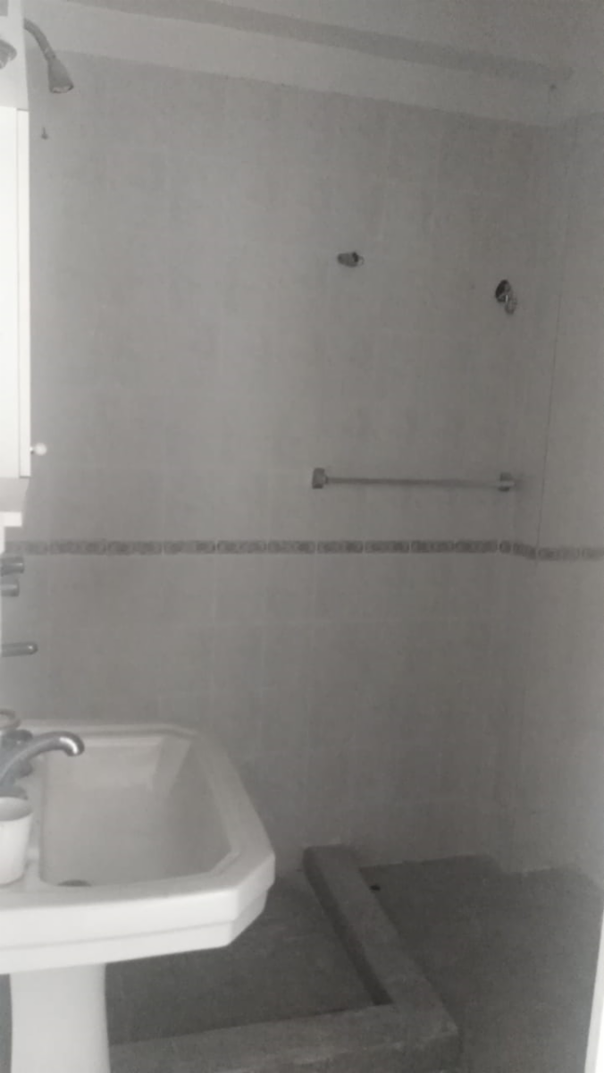 ANDRES LAMAS 2000 · Villa General Mitre — foto 6