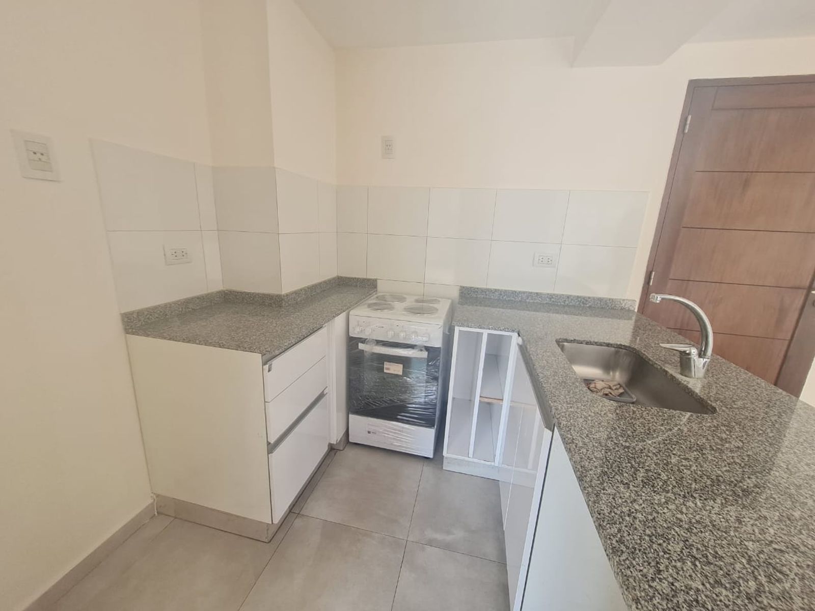 MARCOS PAZ 837-PISO 13-DPTO I · Capital — foto 18