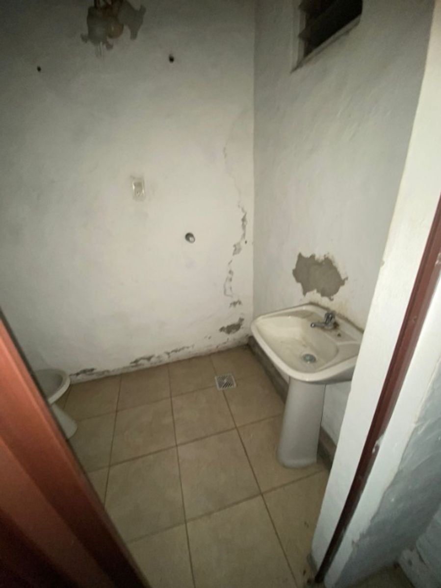 Intendente Ernesto Grant 340 · Morón — foto 12