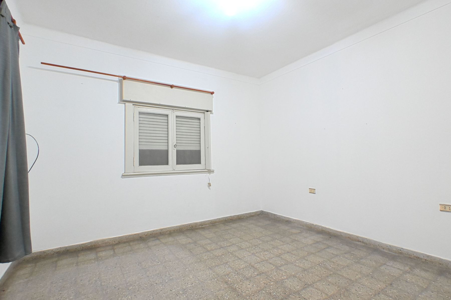 Derqui 492 · Morón — foto 3
