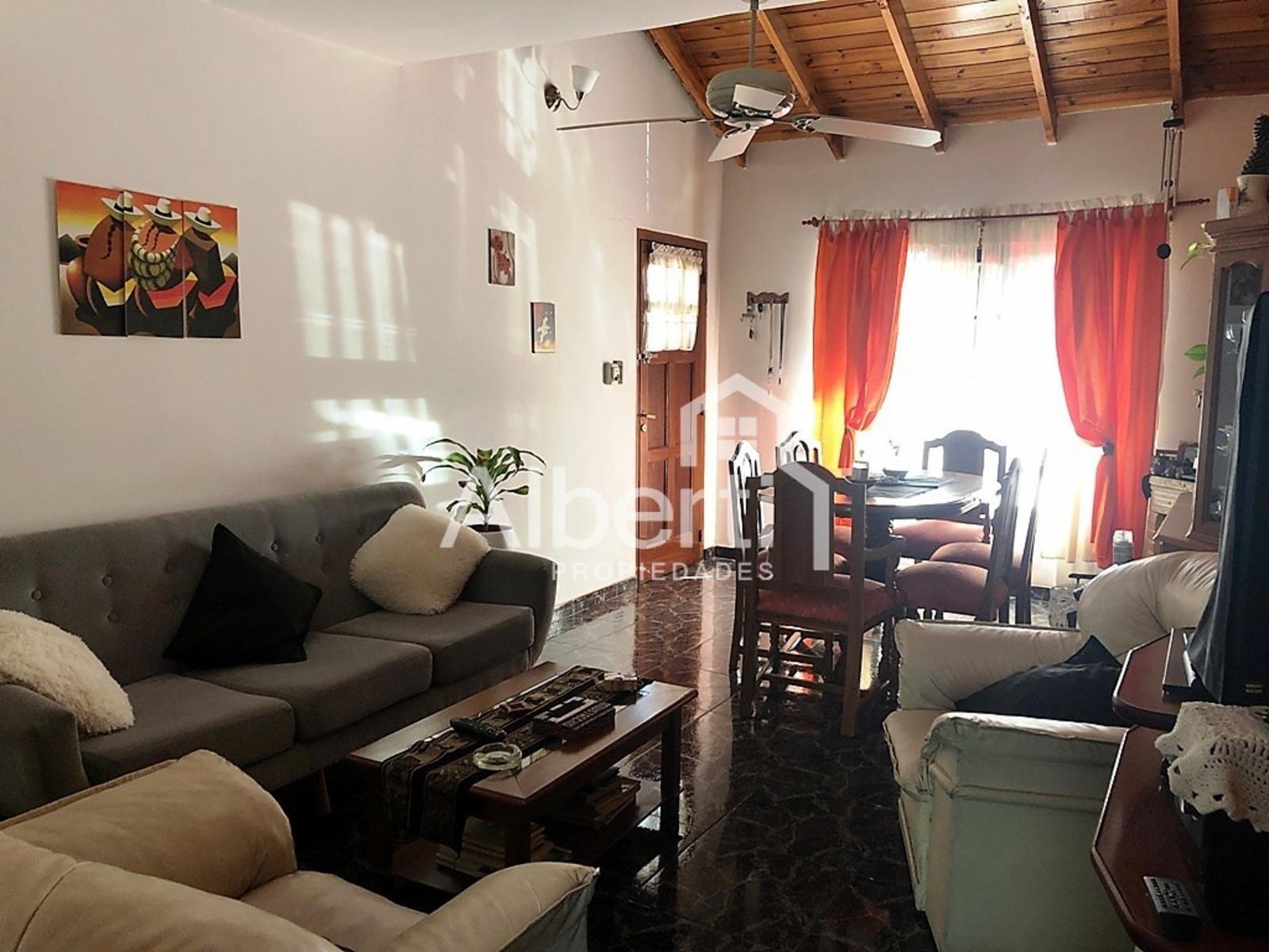 SAVERIO LAIACONA 900 · Morón — foto 3