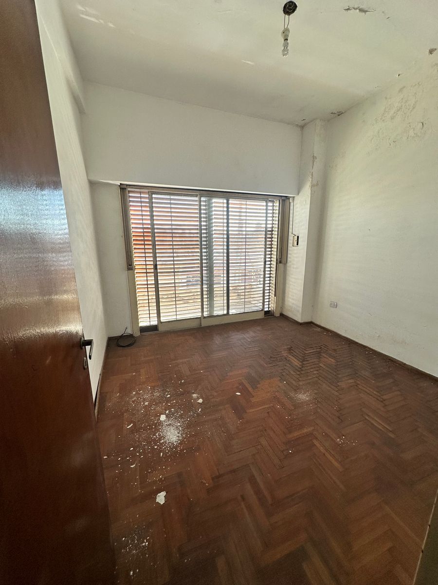 GRAL PAUNERO 1483 · La Matanza — foto 3