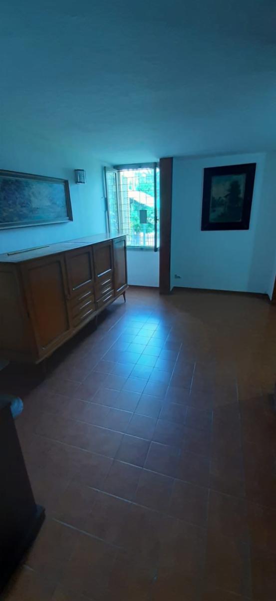 J. Jufre N° 301 · Hurlingham — foto 3
