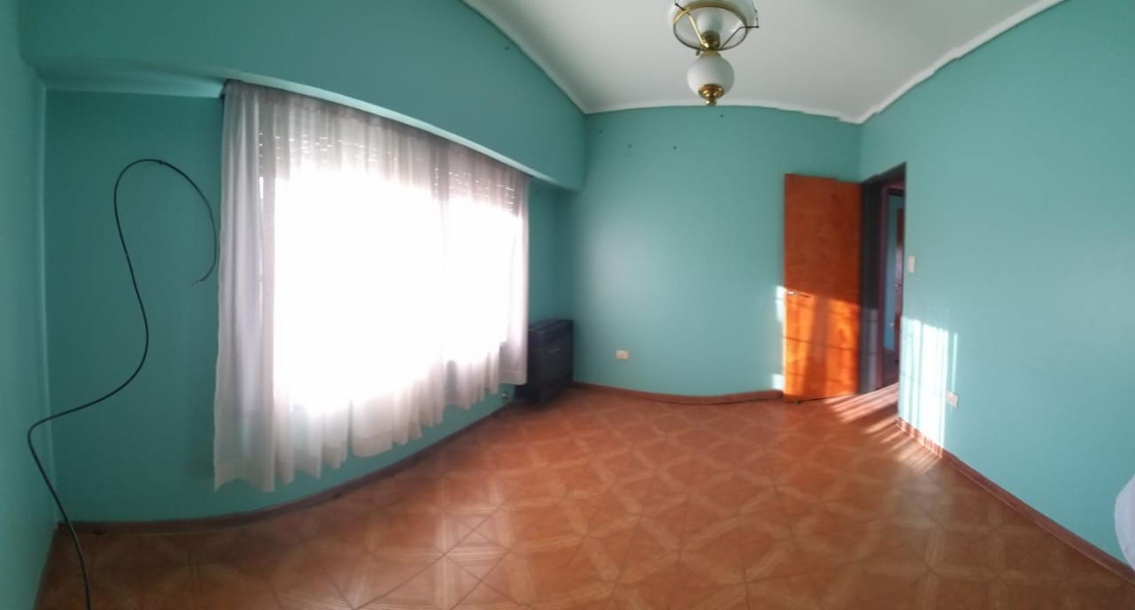 Aristobulo del Valle 1700 · Moreno — foto 14