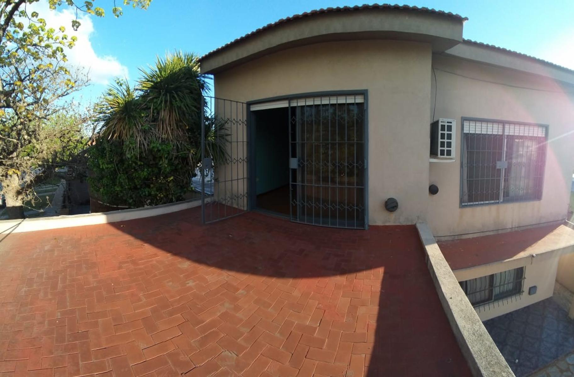 Aristobulo del Valle 1700 · Moreno — foto 21