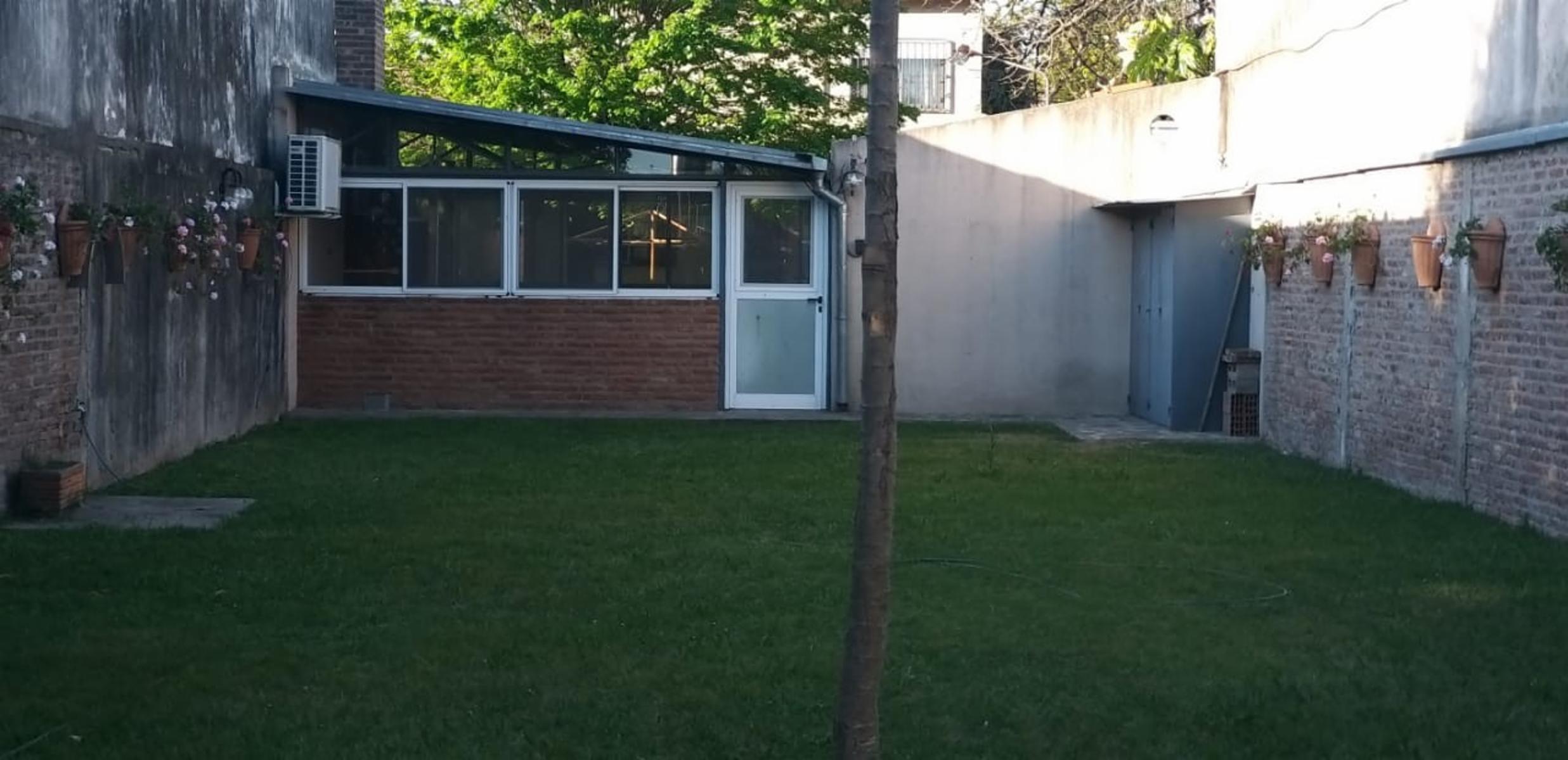 Aristobulo del Valle 1700 · Moreno — foto 27