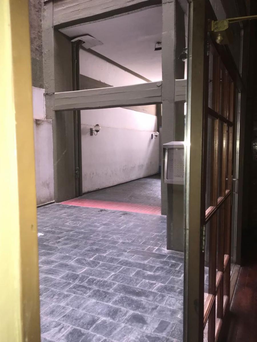 Calle Belgrano a 1 cuadra de Av. Vélez Sarsfield · Córdoba Capital — foto 7