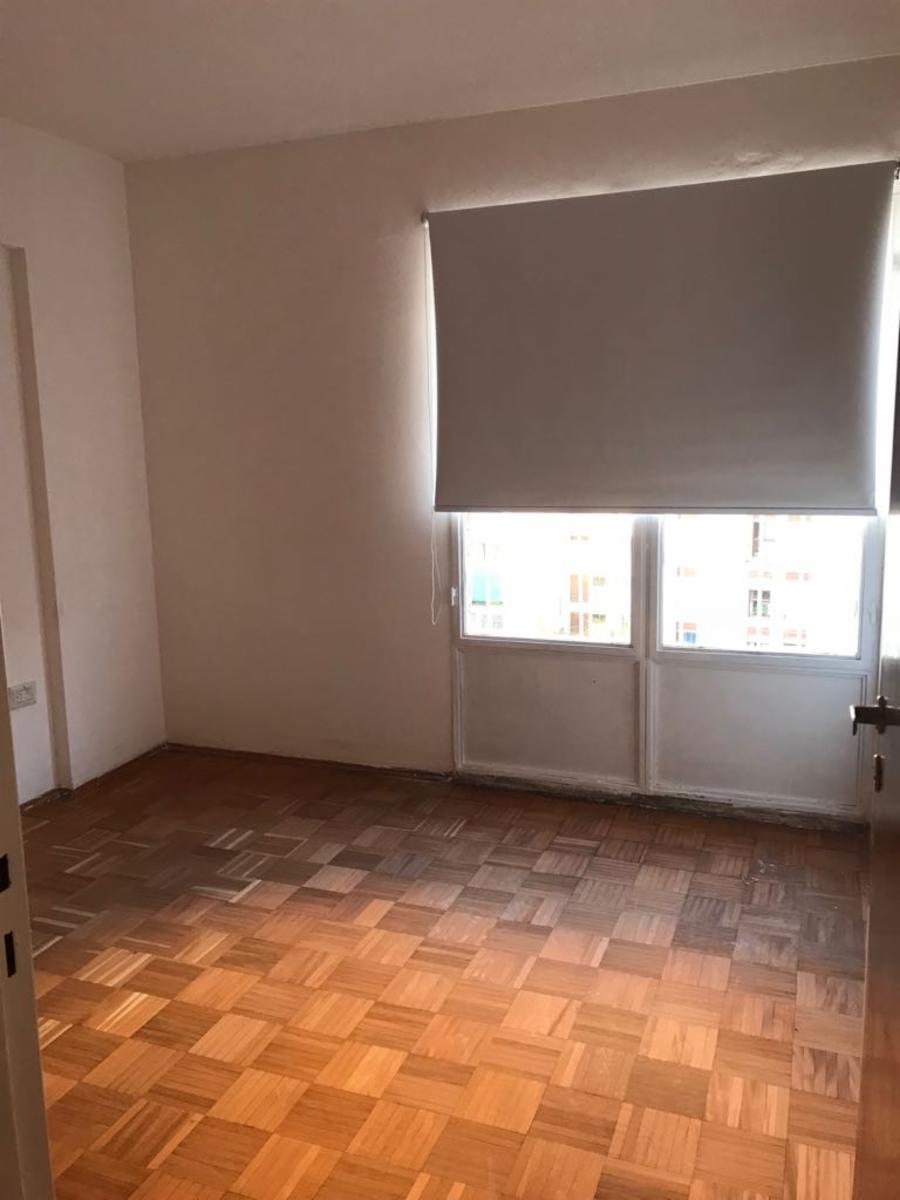 Calle Belgrano a 1 cuadra de Av. Vélez Sarsfield · Córdoba Capital — foto 10