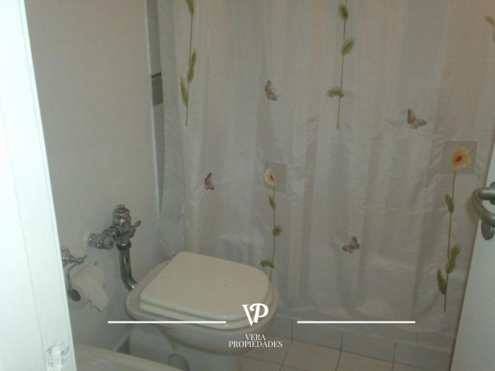 Carlos Pellegrini al 900 · Retiro — foto 6