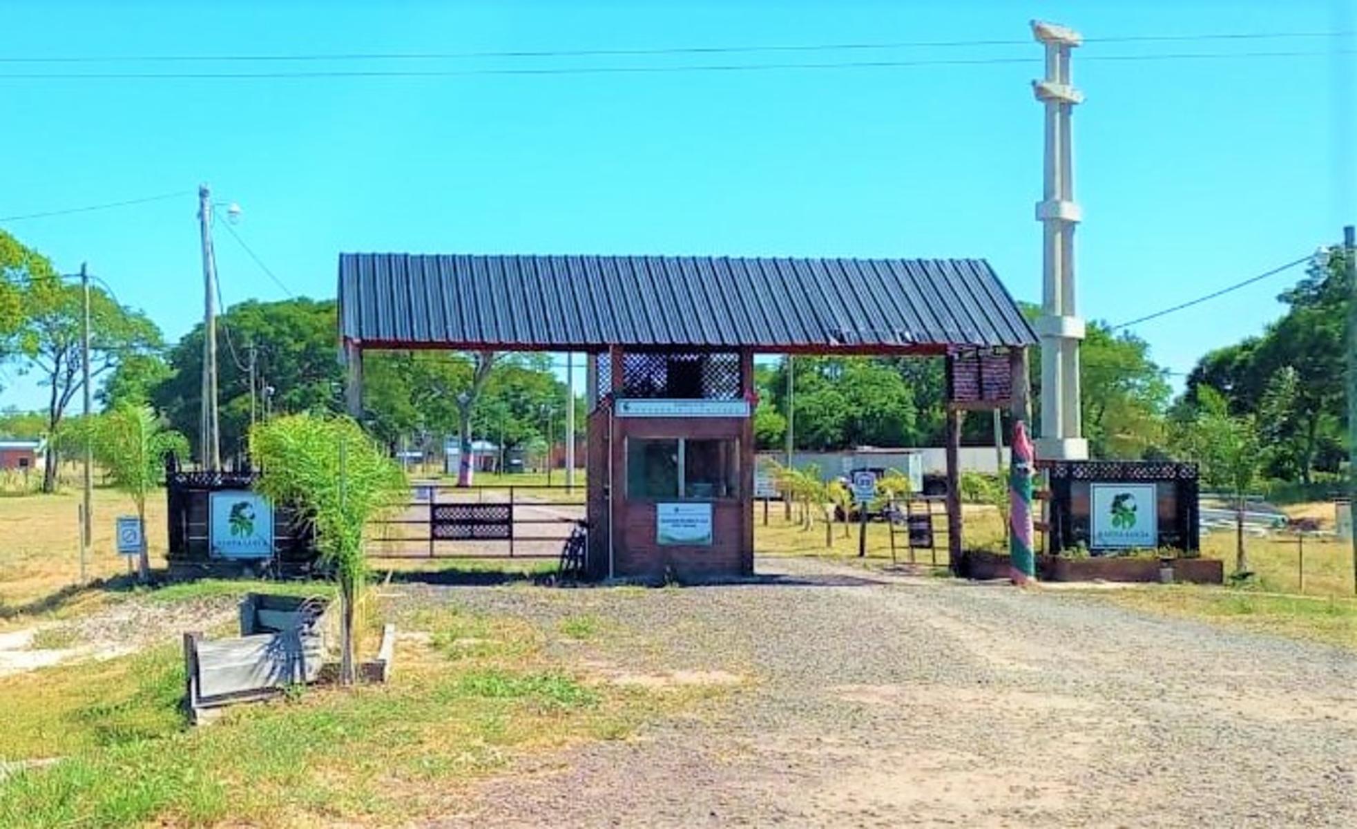 ALQUILO CASA QUINTA CON PILETA (TEMPORARIO) en Corrientes