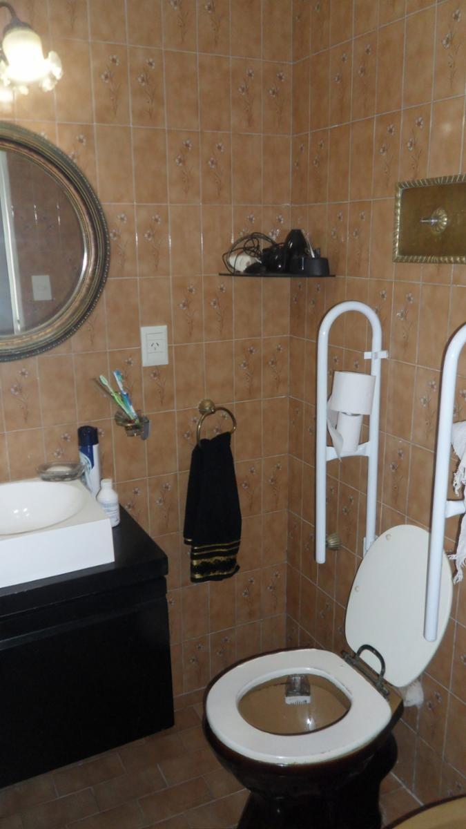 HIPOLITO YRIGOYEN 2900 · Lanús — foto 6