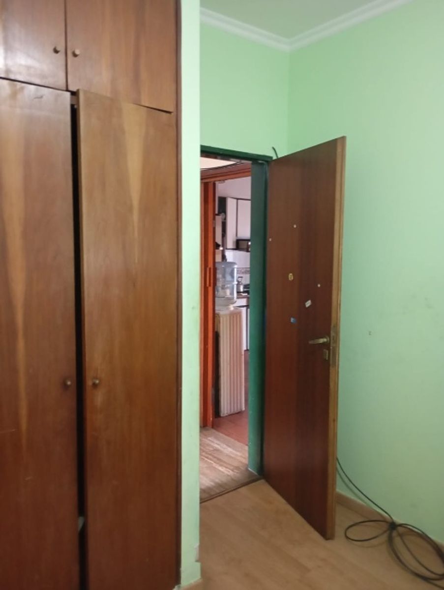 Borges 1300 · Morón — foto 13