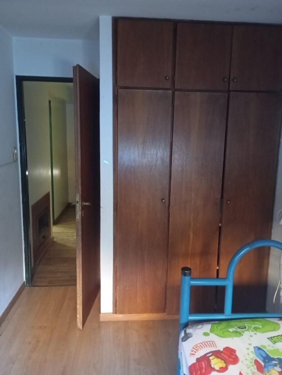 Borges 1300 · Morón — foto 24