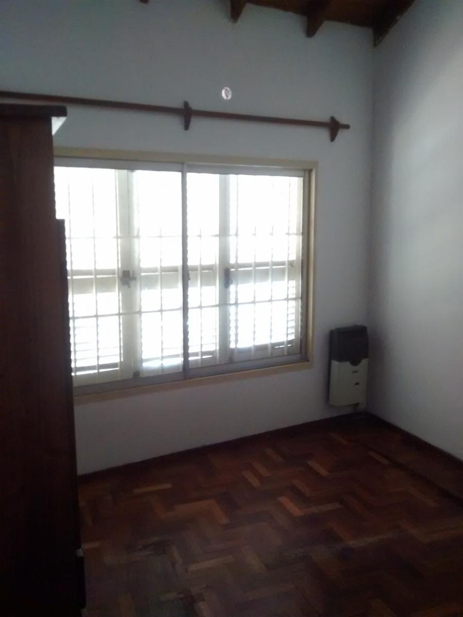 PASTEUR 424 · La Matanza — foto 9