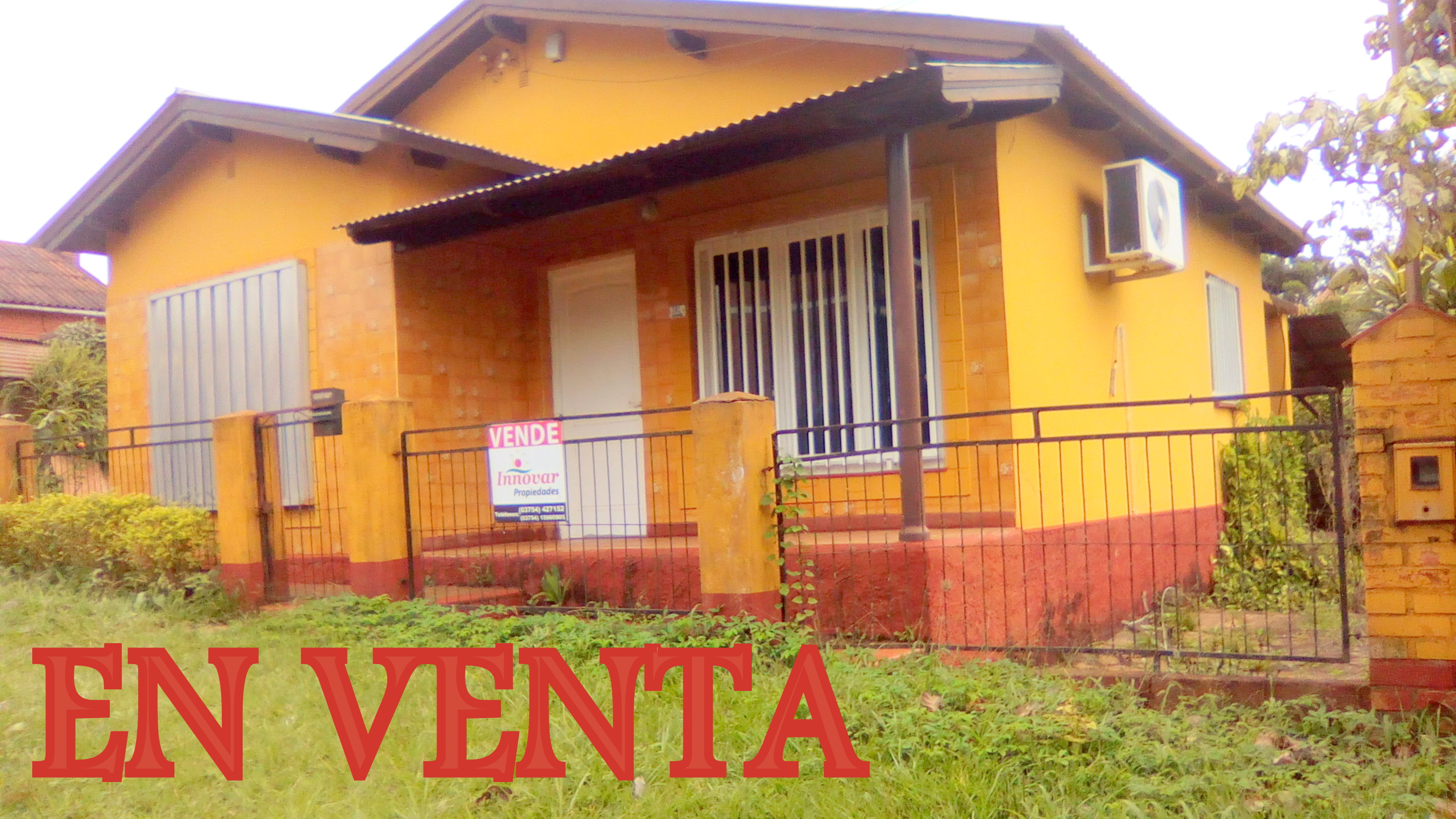 ESPECTACULAR VIVIENDA ZONA RESIDENCIAL CON AMPLIO PATIO