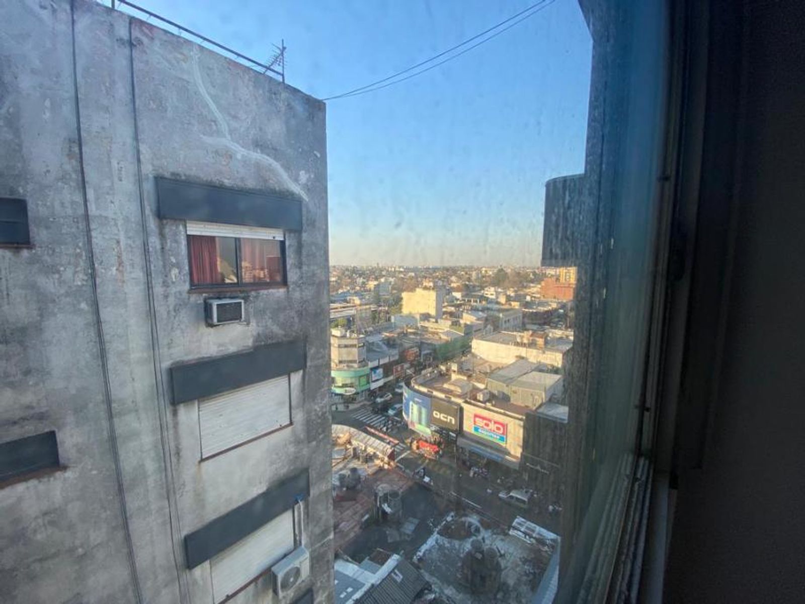 Av. Rivadavia 18222 6 E · Morón — foto 3