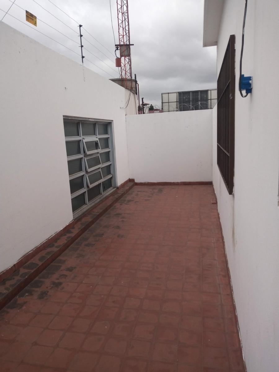 Ricardo Balbin  6561 · San Martín — foto 4
