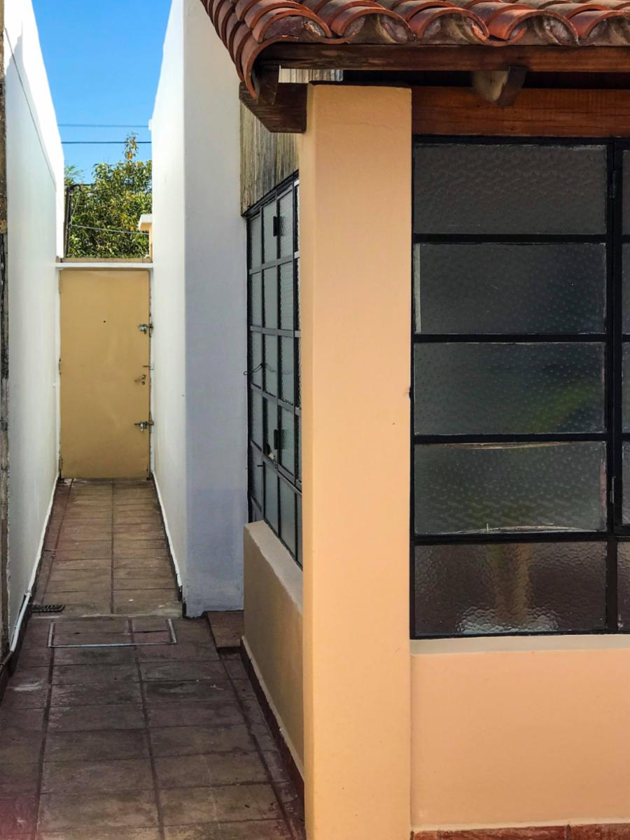 Madame Curie 142 · Hurlingham — foto 14