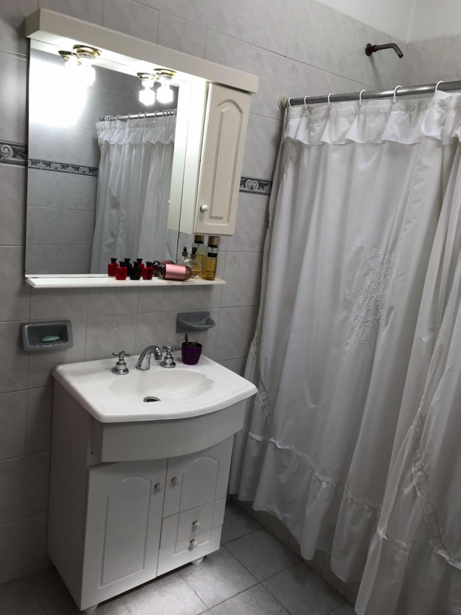 Madame Curie 142 · Hurlingham — foto 10