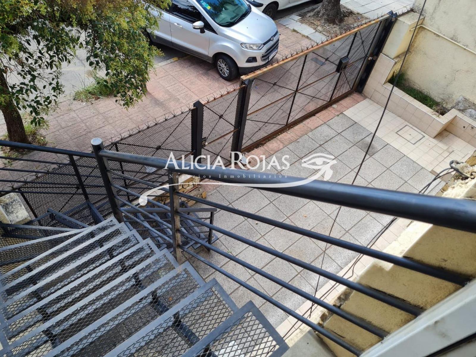 Liniers 600 · La Matanza — foto 11