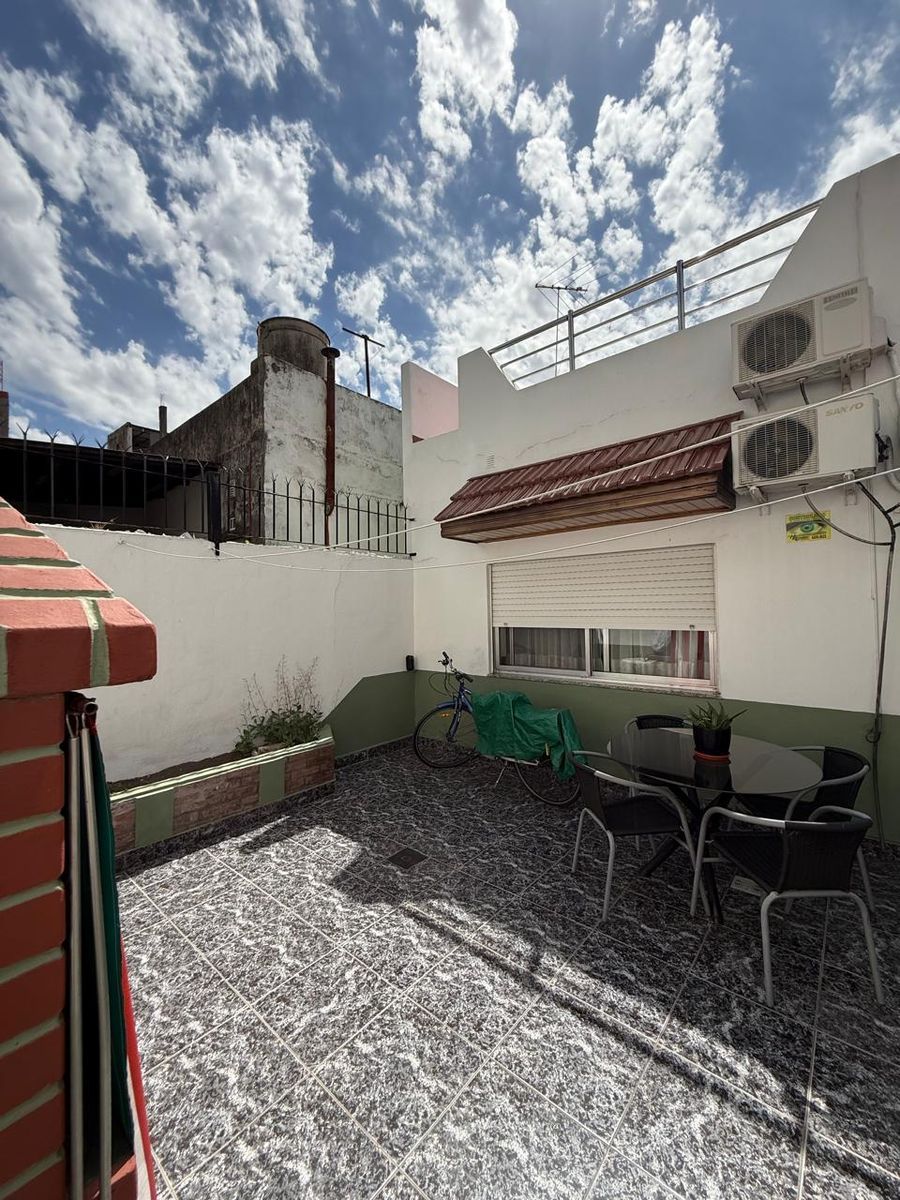 PASAJE VIRGILIO 2018 · Lanús — foto 19