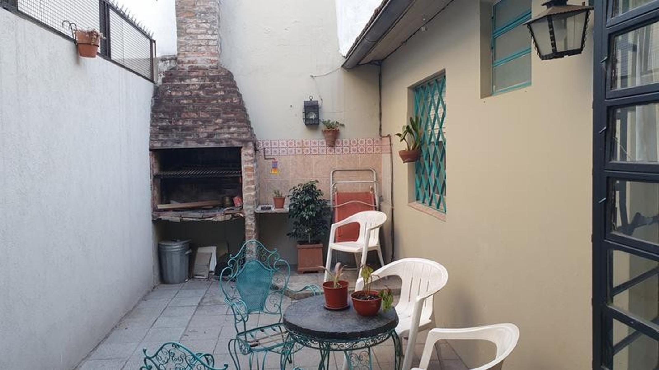 Int. Gonzalez 1192 (Ex Canale) · Almirante Brown — foto 19