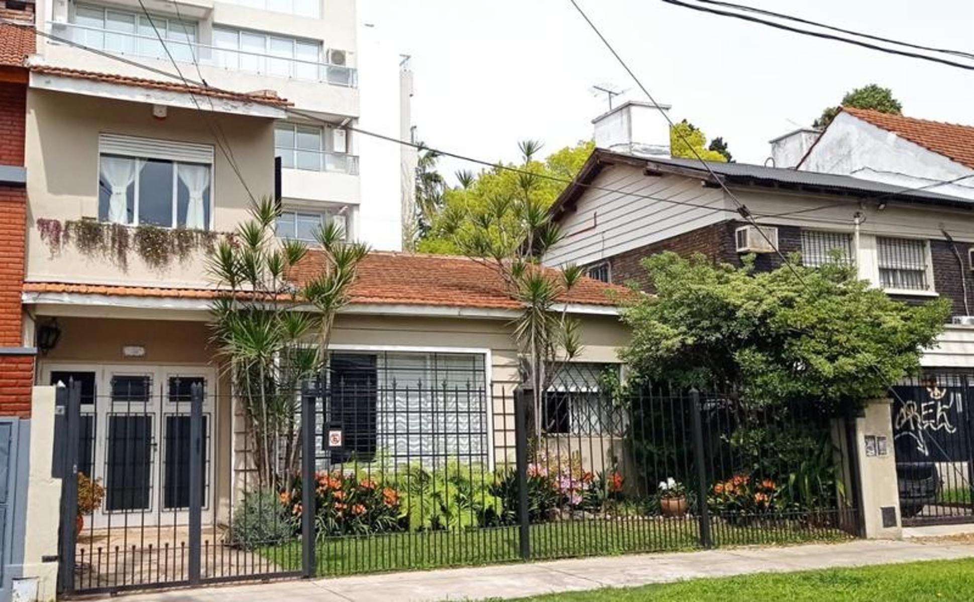 Int. Gonzalez 1192 (Ex Canale) · Almirante Brown — foto 4