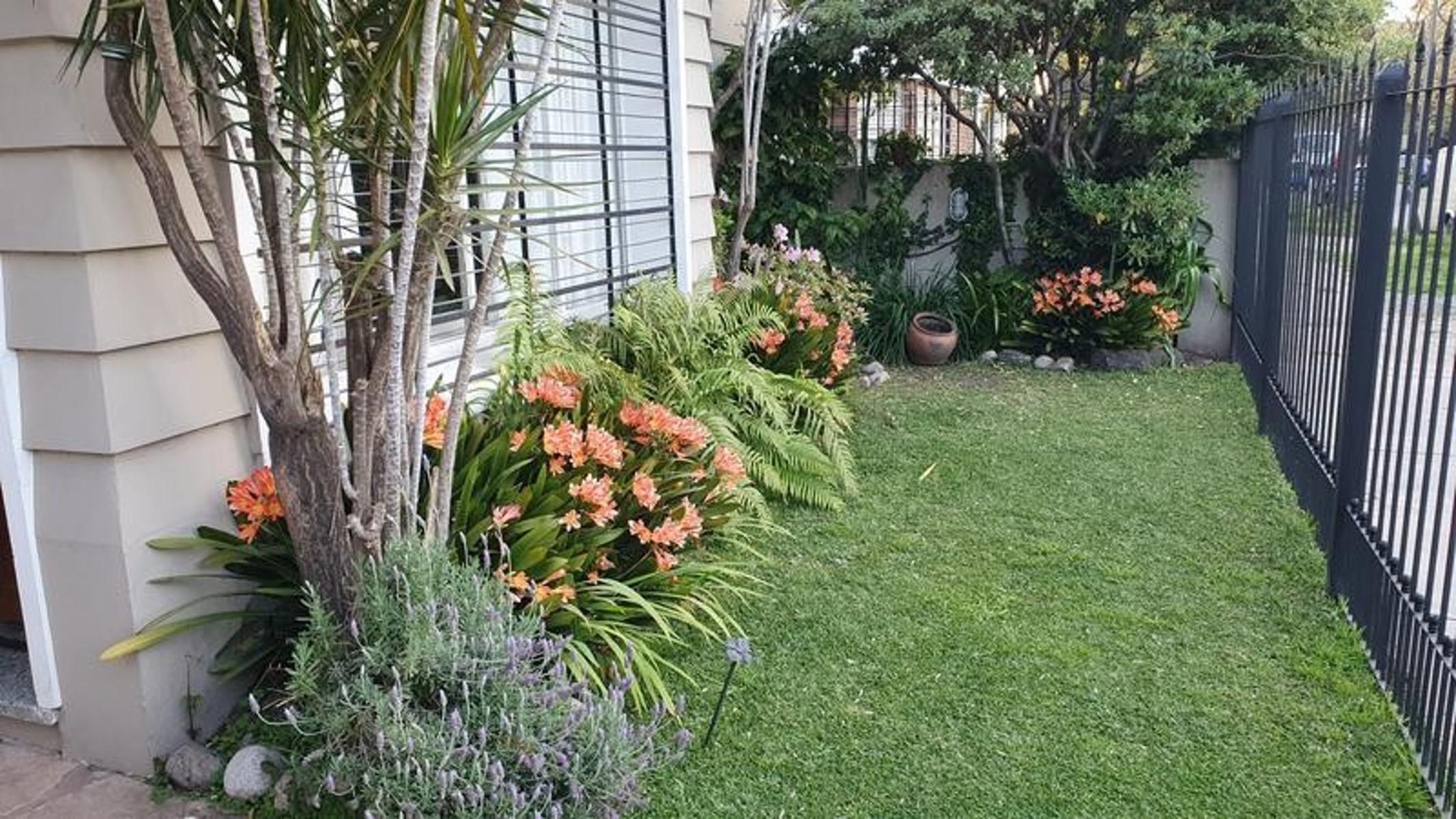 Int. Gonzalez 1192 (Ex Canale) · Almirante Brown — foto 6
