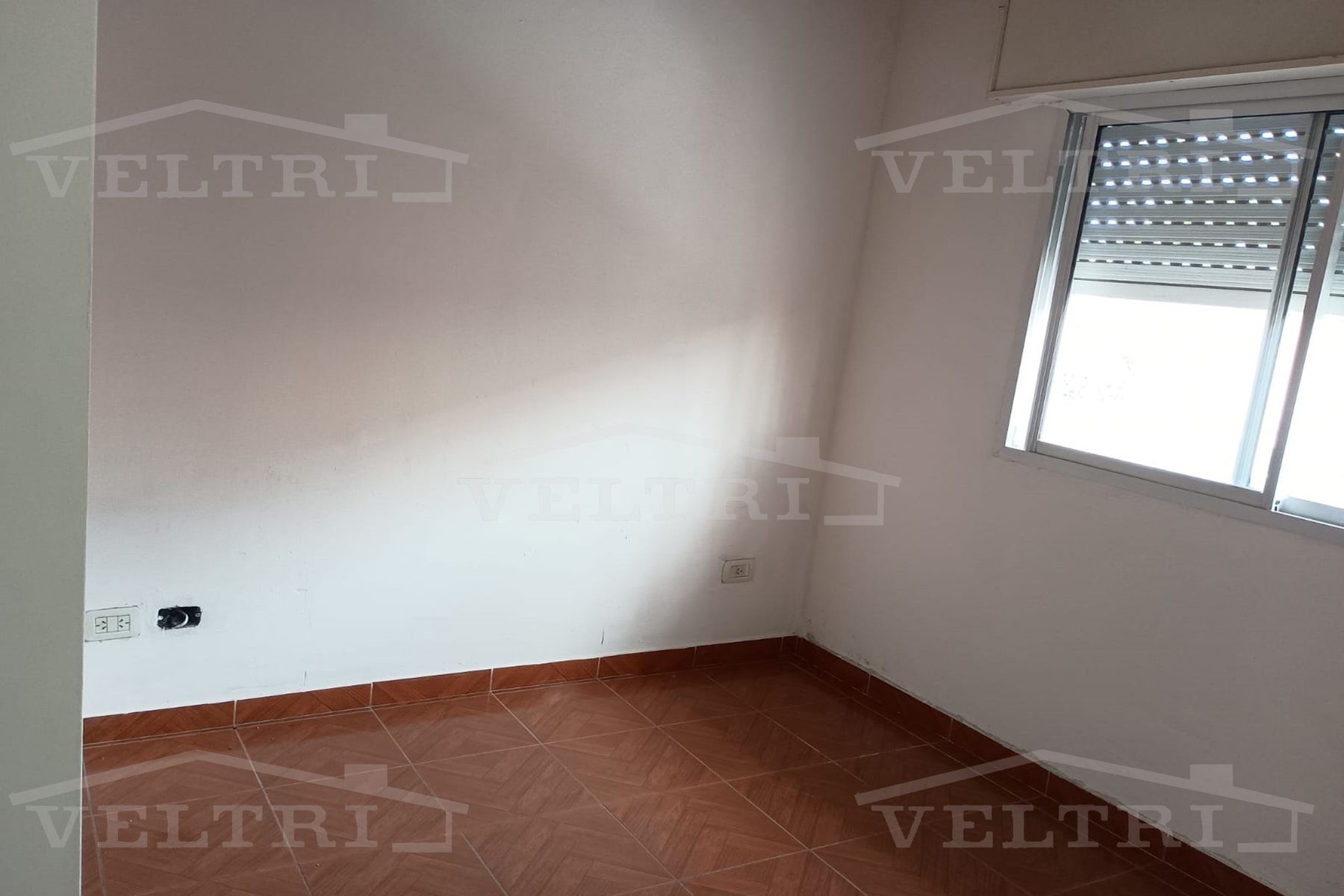 DOMINGUEZ AL 900 · La Matanza — foto 3