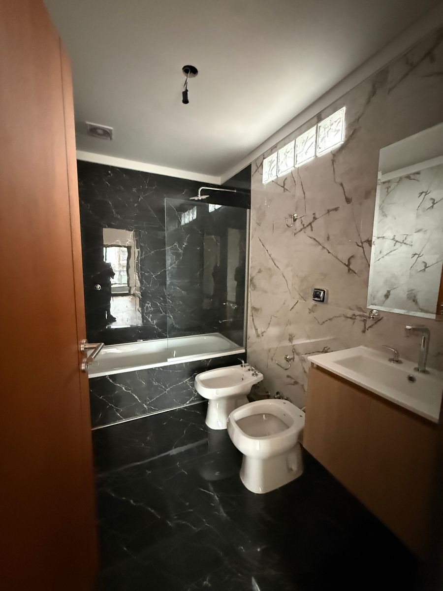 RIVADAVIA 10150 · Villa Luro — foto 16