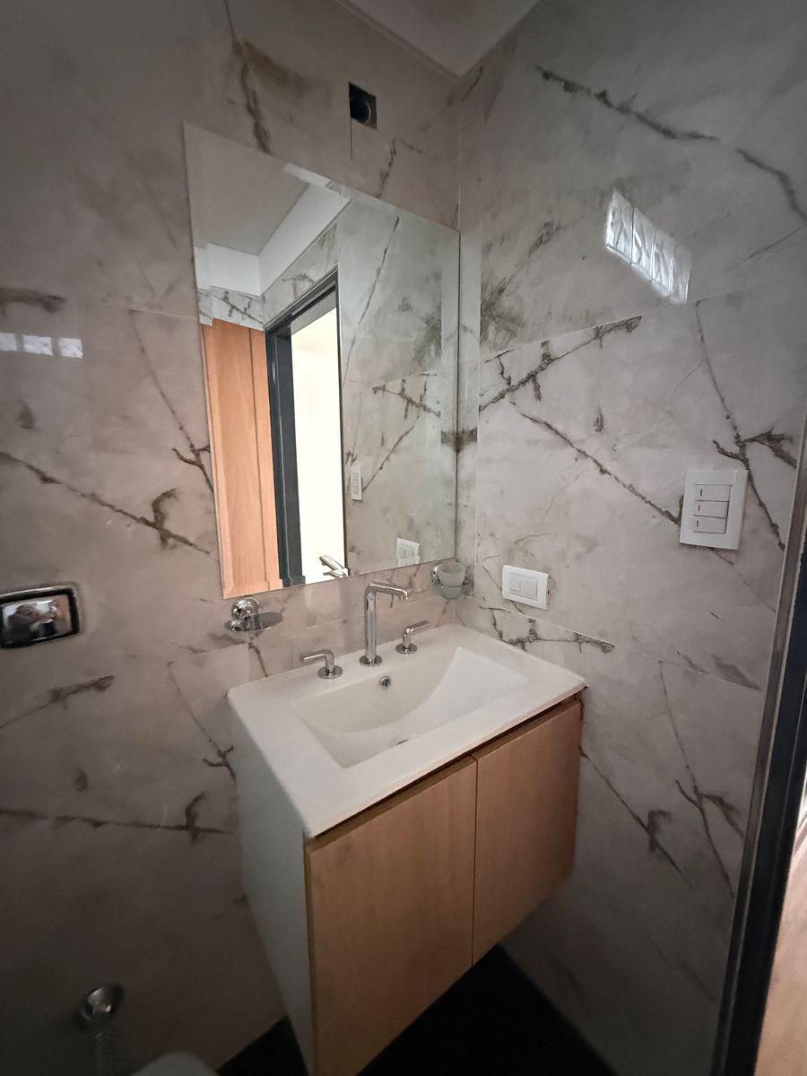 RIVADAVIA 10150 · Villa Luro — foto 5