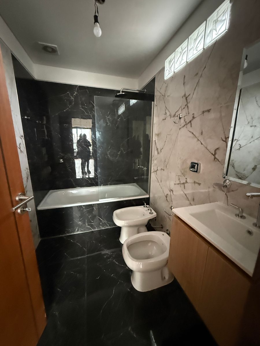 RIVADAVIA 10150 · Villa Luro — foto 6
