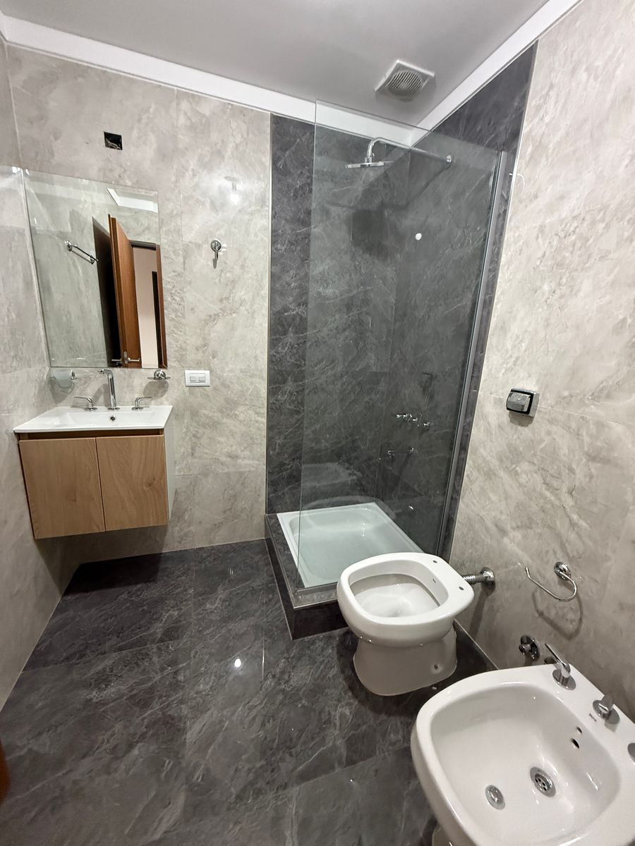 RIVADAVIA 10150 · Villa Luro — foto 9