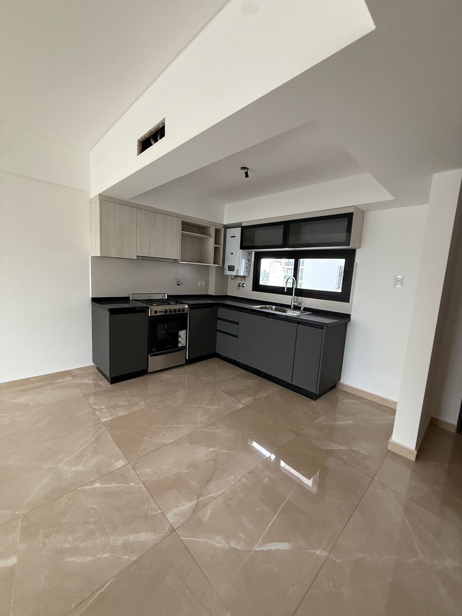 RIVADAVIA 10150 · Villa Luro — foto 10