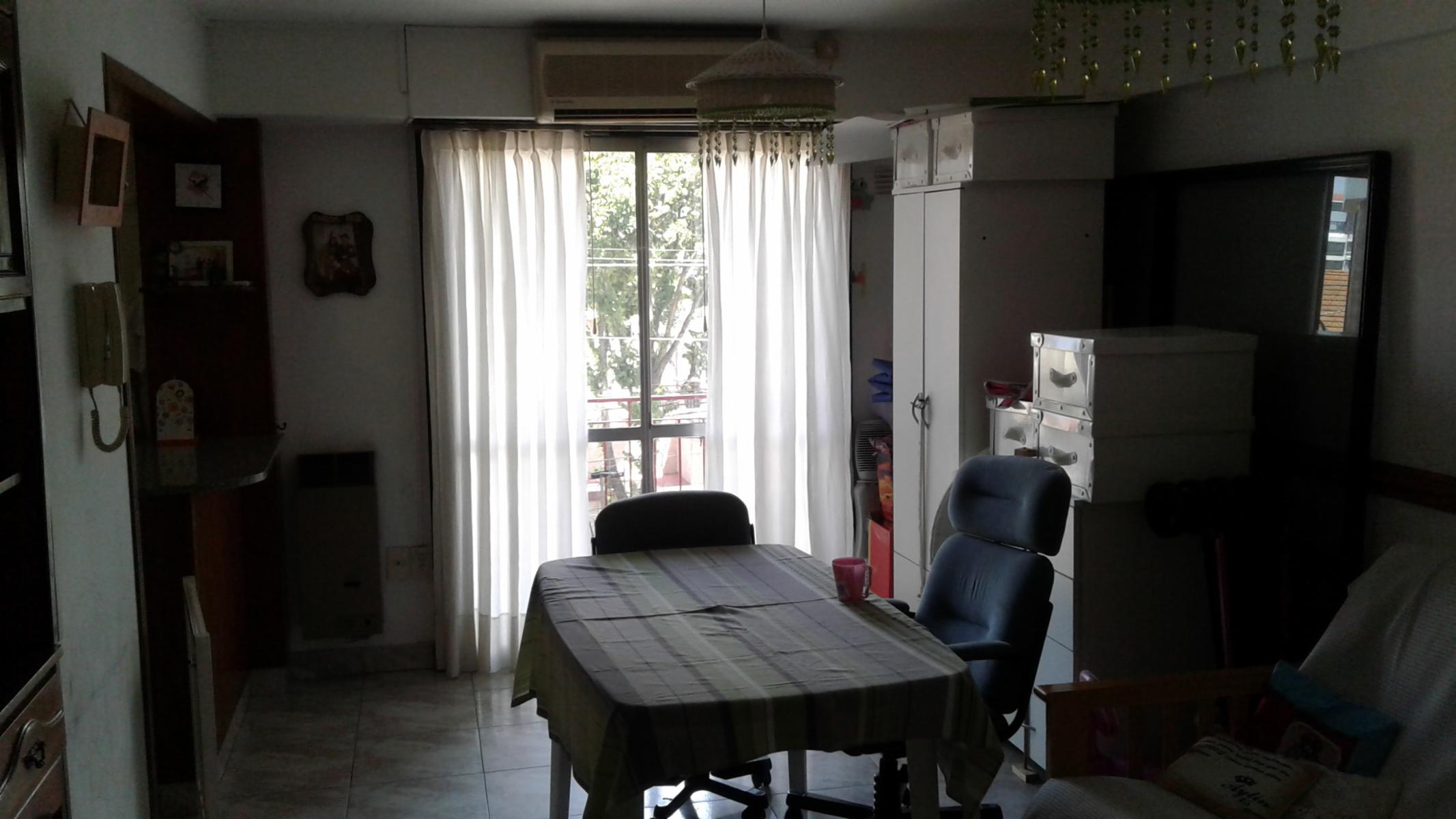 Gral Munilla 1041 · Morón — foto 4