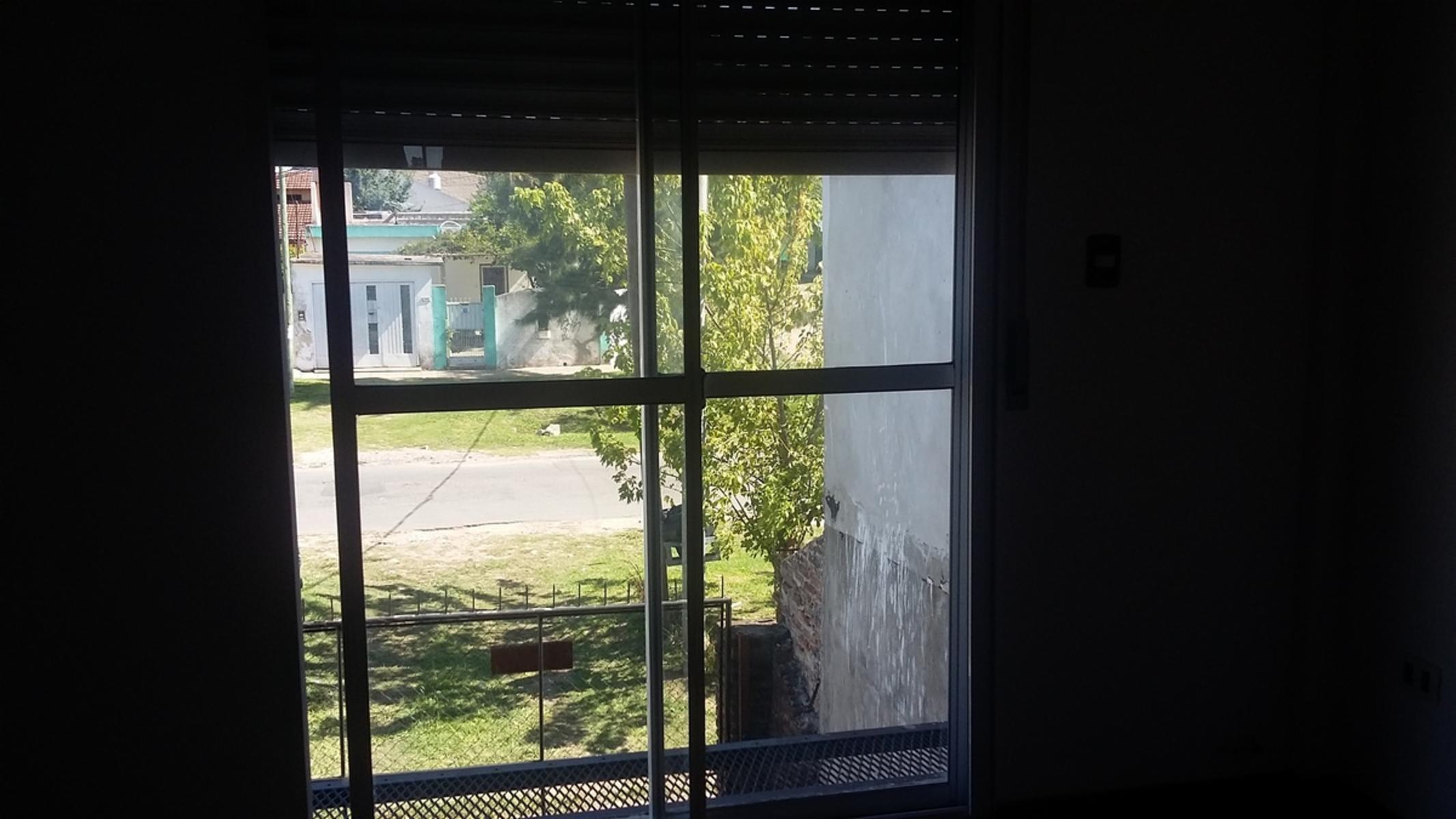 SANTA FE 735 · San Miguel — foto 4