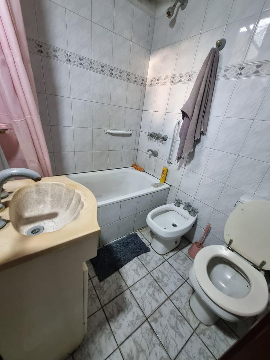MARGARITA WEILD 5482 · Lanús — foto 11