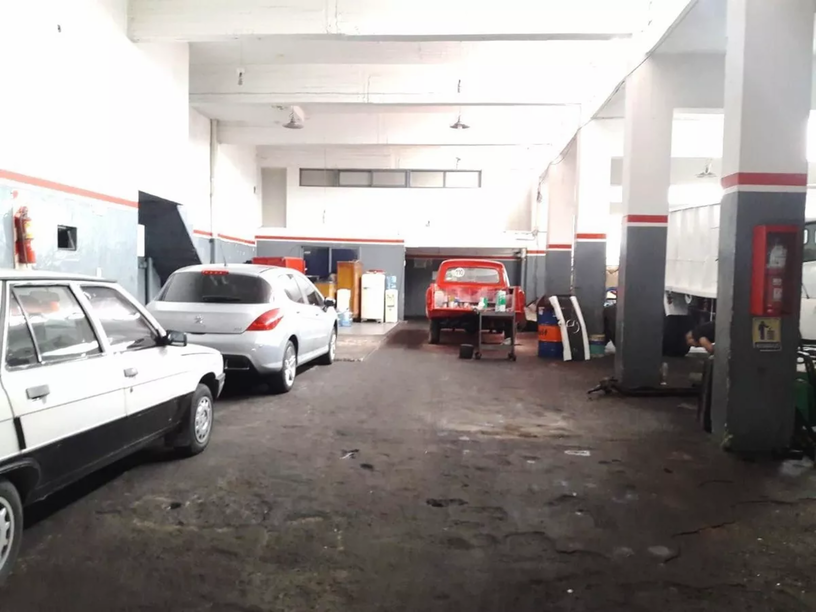 3 DEPOSITOS CON GALPON Y TALLER EN VENTA - SAN JUSTO