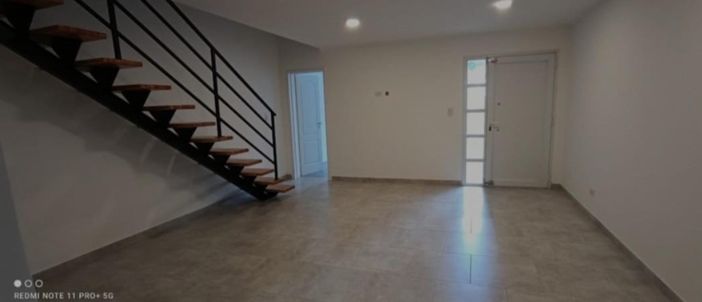VENDO DUPLEX 4 AMB CON GARAJE (BALNEARIO PLAYA SERENA) MDP · General Pueyrredon — foto 5
