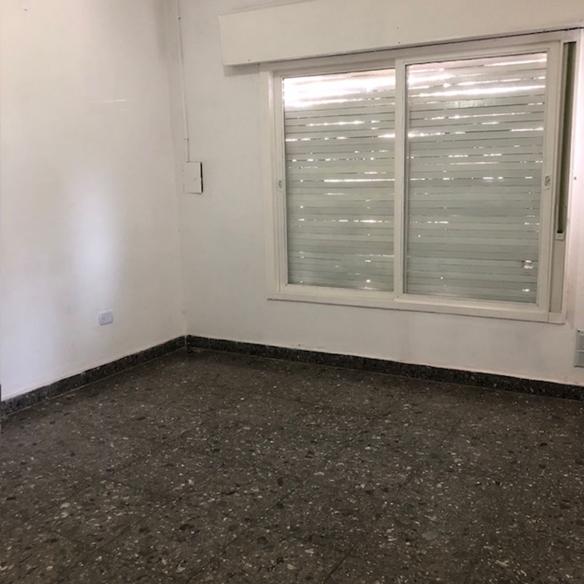 Perdriel 1114 · La Matanza — foto 11