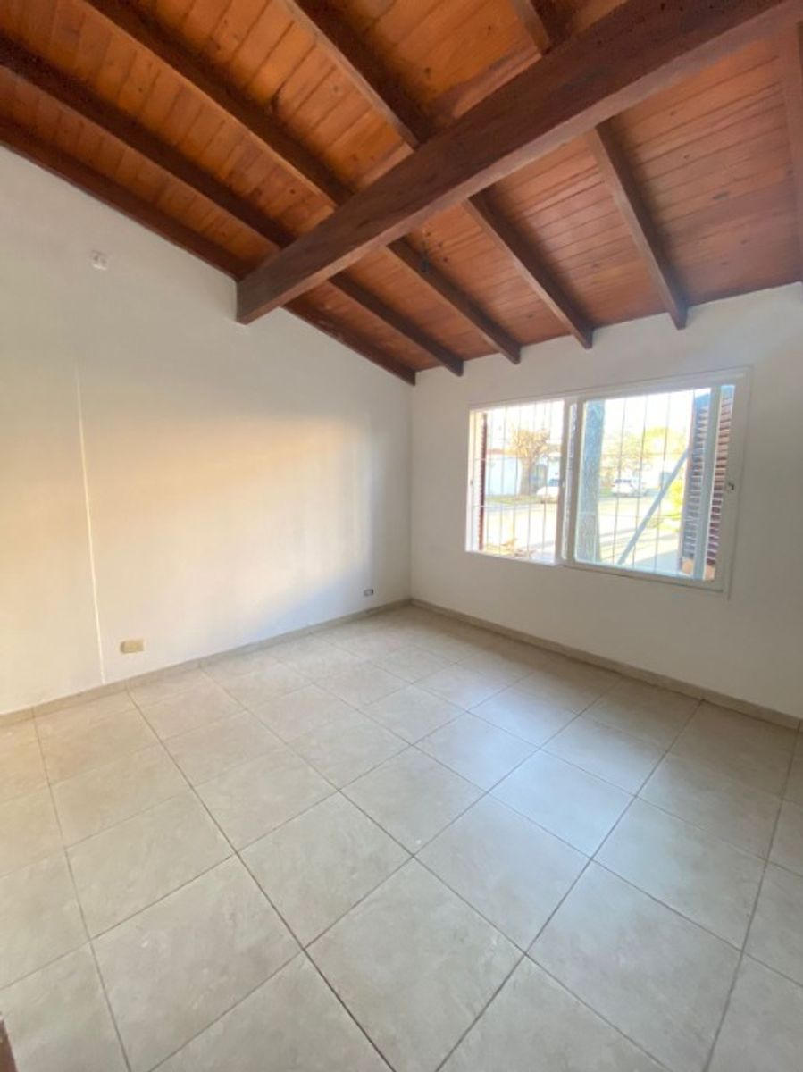 Salcedo 2215 · Morón — foto 12