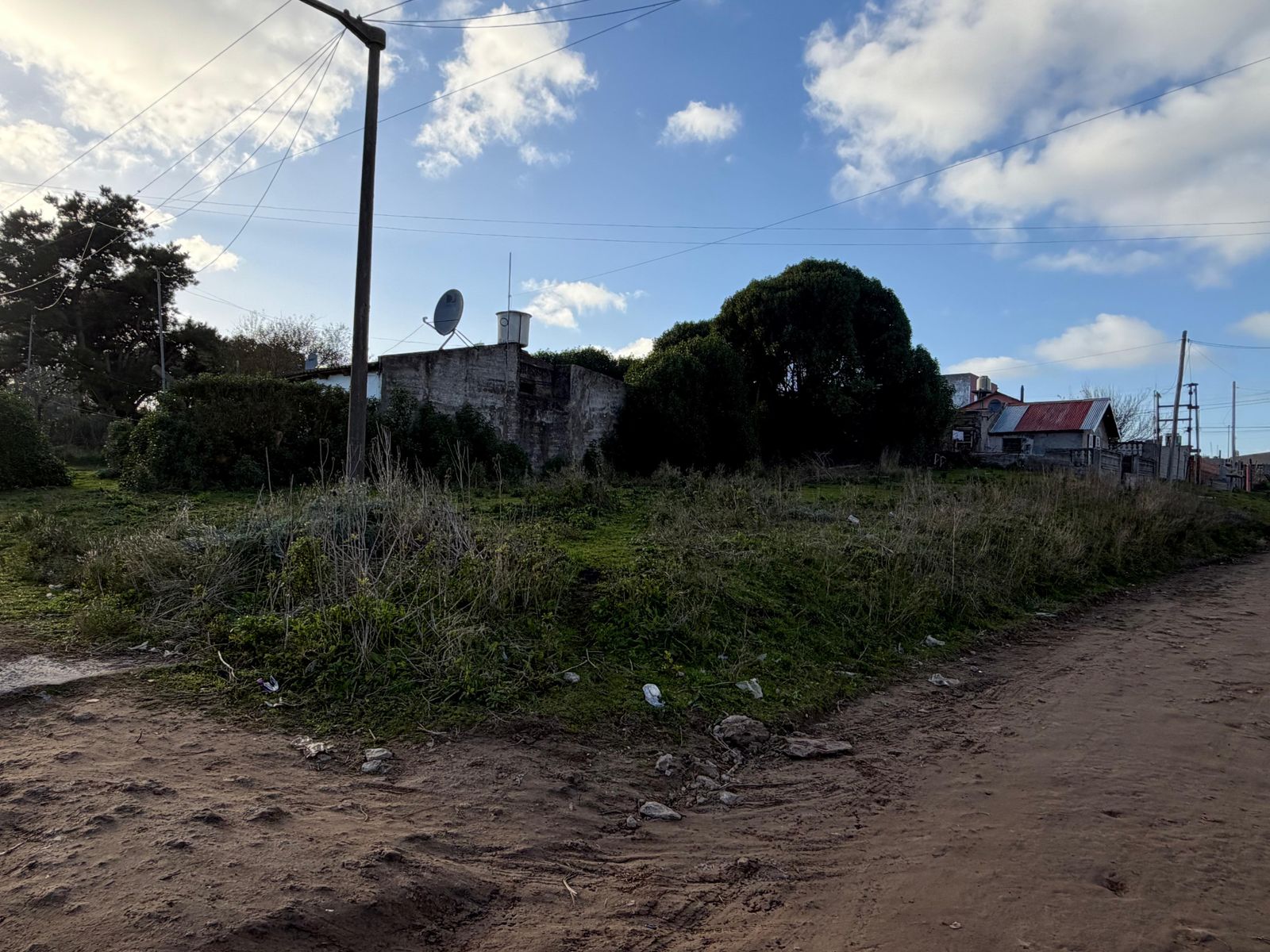 VENDO TERRENO EN QUEQUEN