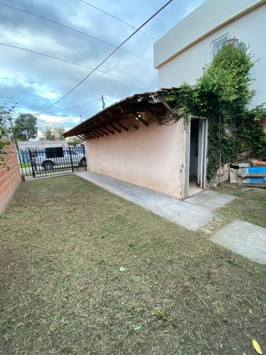 Santa Cruz 2645 · Ituzaingó — foto 5
