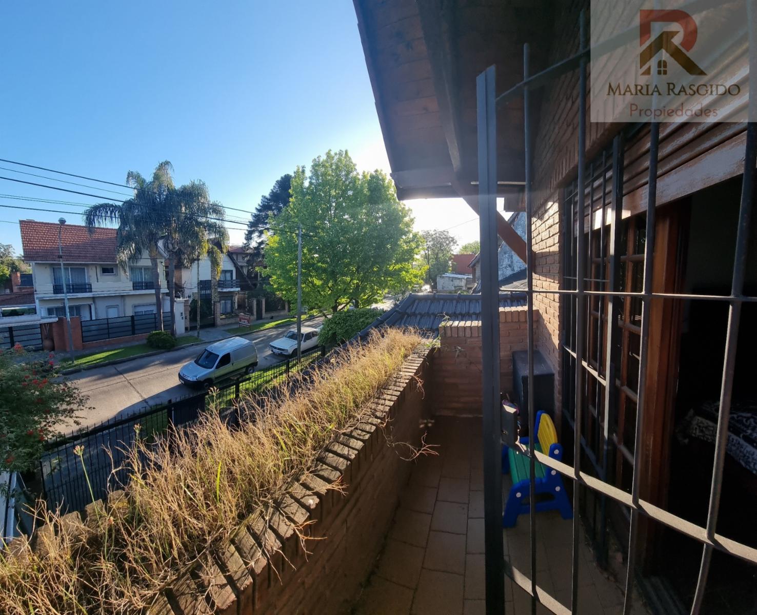 Calle Machado · Morón — foto 33