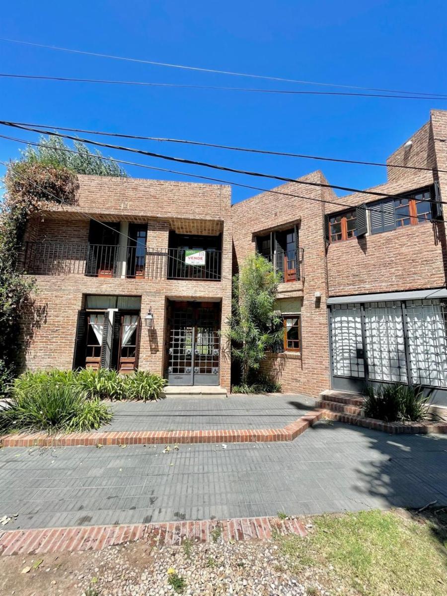 Casa de cuatro ambientes a la venta en Bella Vista. APTO CREDITO