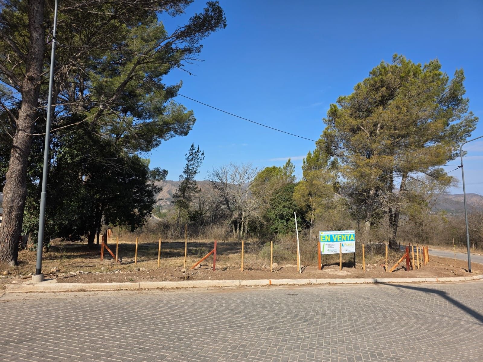 Bv Los Manantiales Esq Bs As · Calamuchita — foto 11