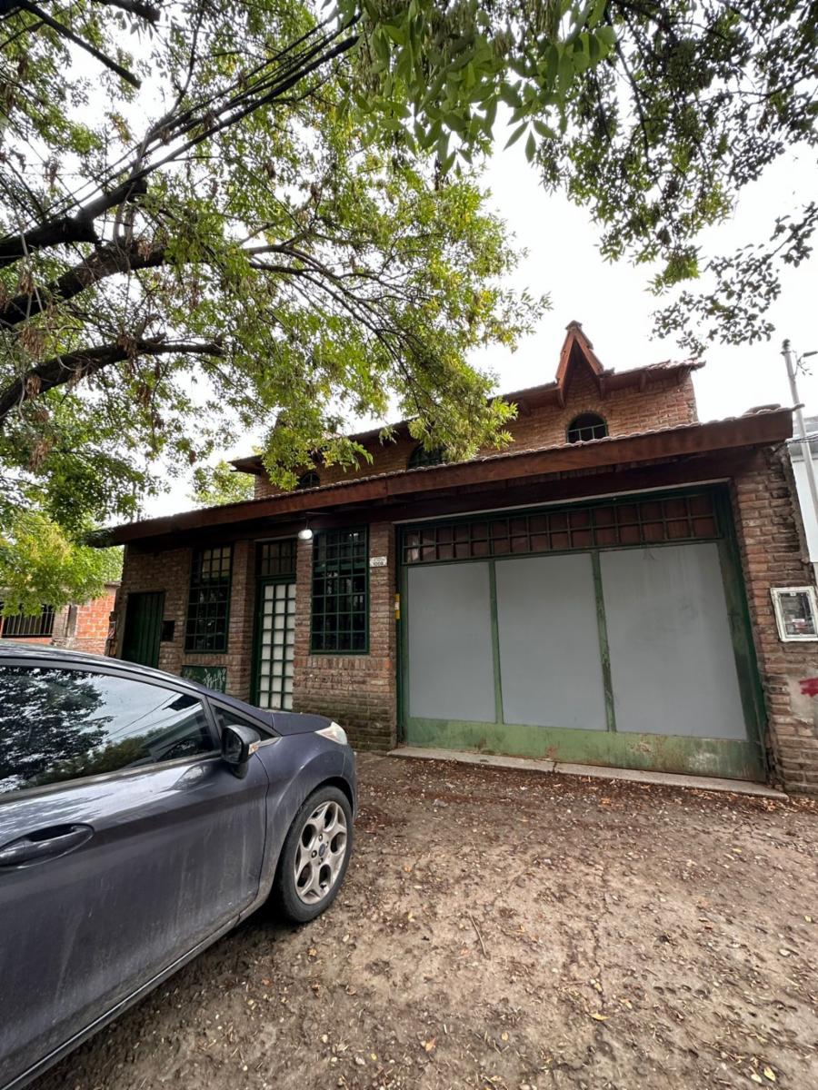 OPORTUNIDAD oficinas y galpon en venta